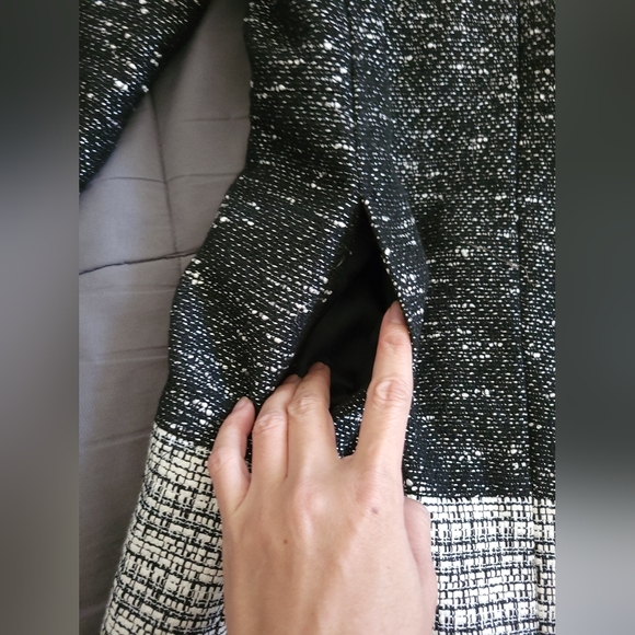 Banana Republic | B&W Collarless Long Tweed Jacket (SIZE S) - Picture 9 of 14